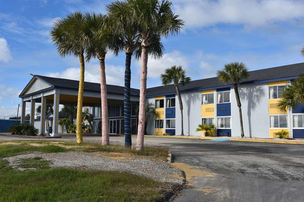 Motel Super 8 By Wyndham Biloxi Extérieur photo