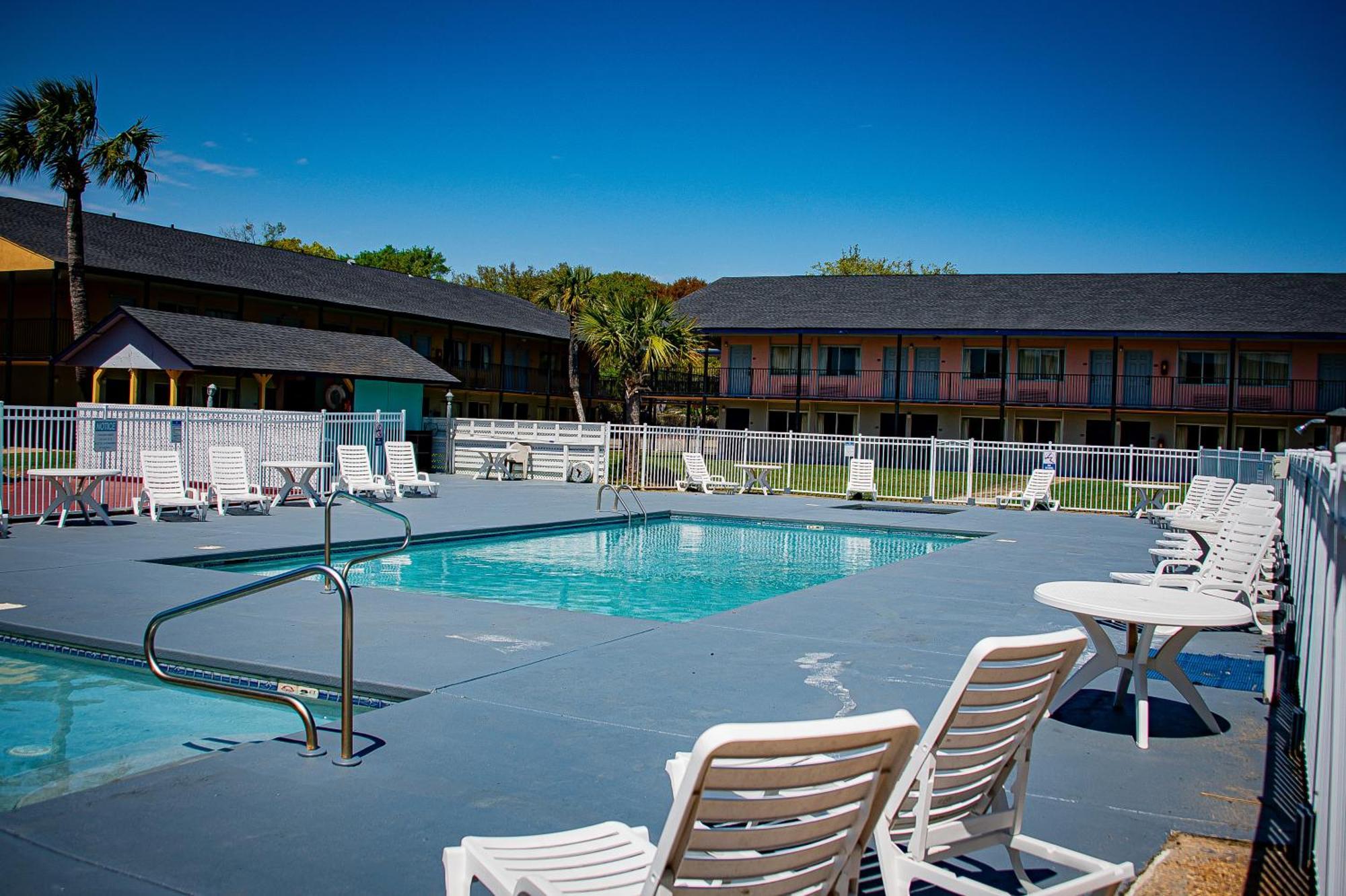 Motel Super 8 By Wyndham Biloxi Extérieur photo